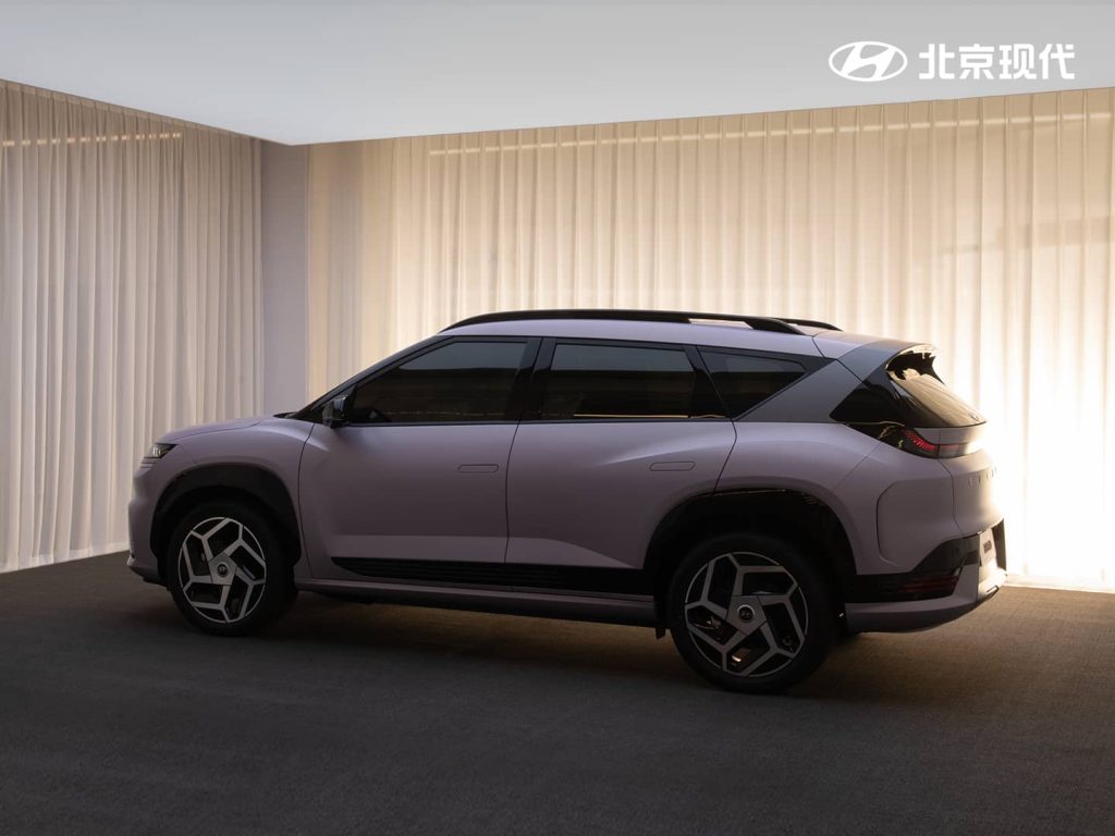 Hyundai-electric-SUV-ELEXIO