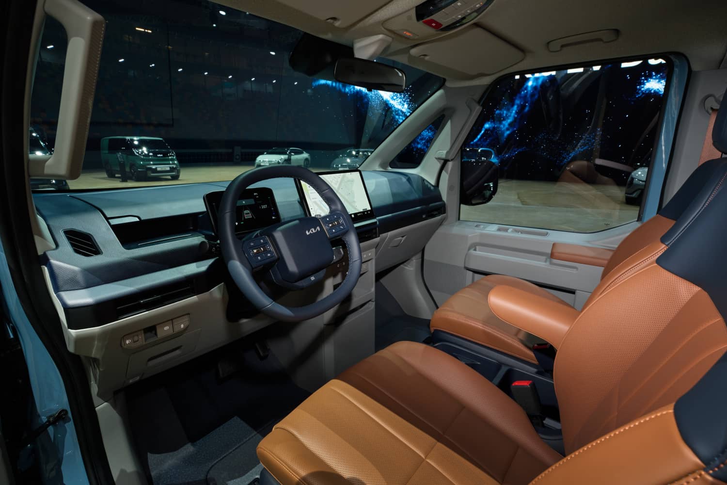 Kia's-first-electric-van-PV5