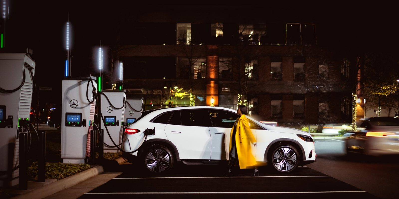 Mercedes-Benz fast chargers Canada